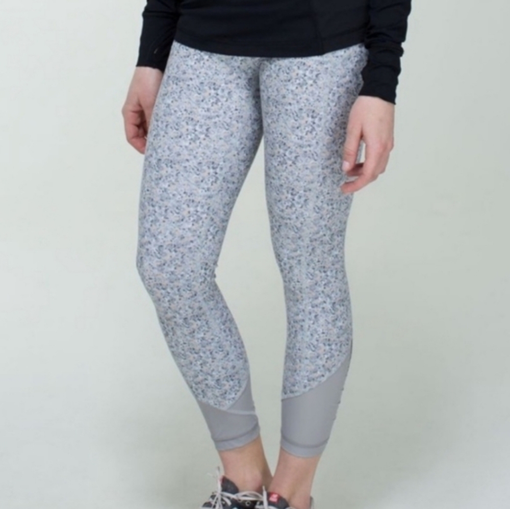 Lululemon Athletica Pace Queen Tight Leggings